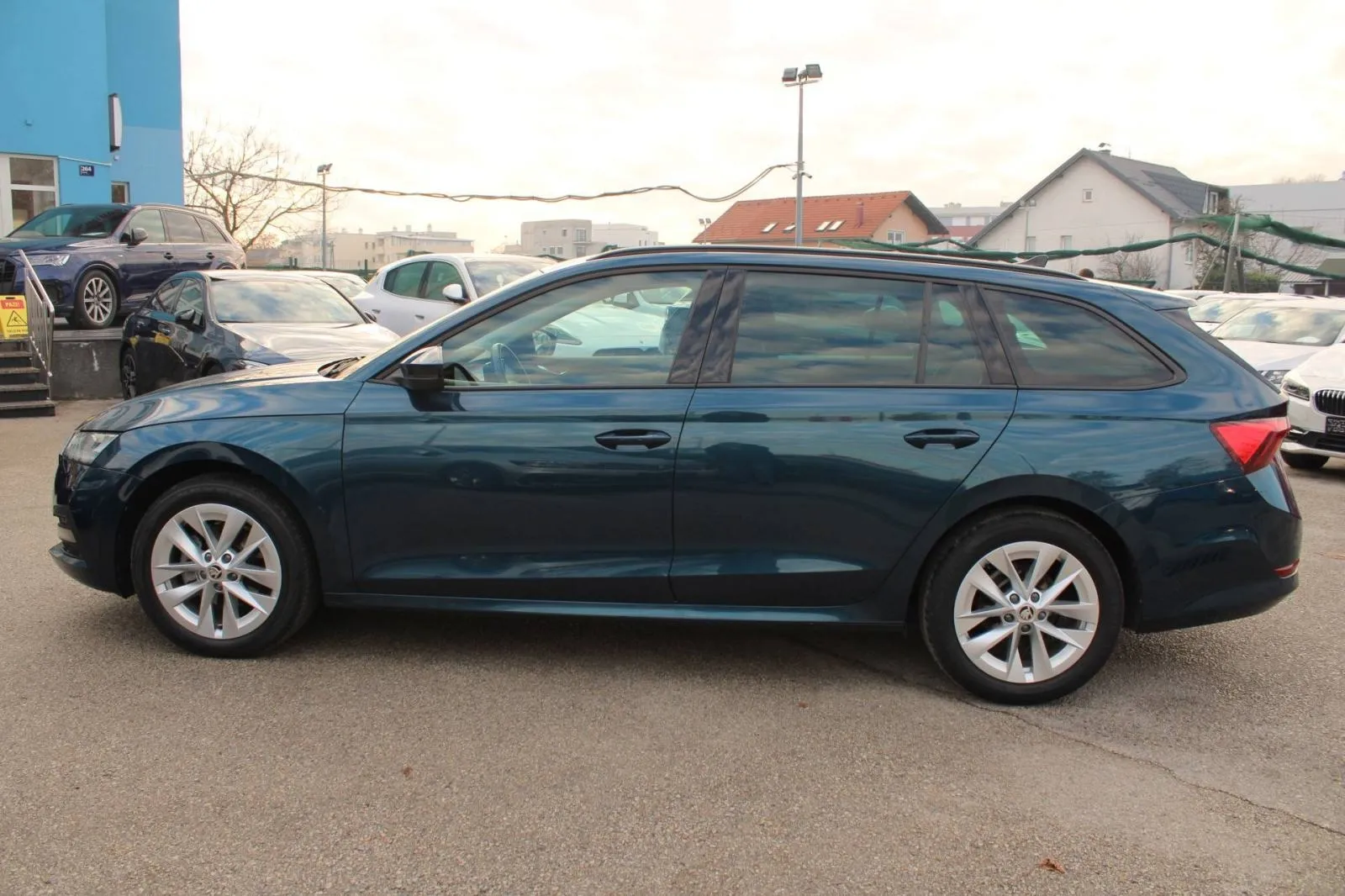 škoda octavia combi 2.0 tdi 150ks dsg *led, navigacija* - slika 10