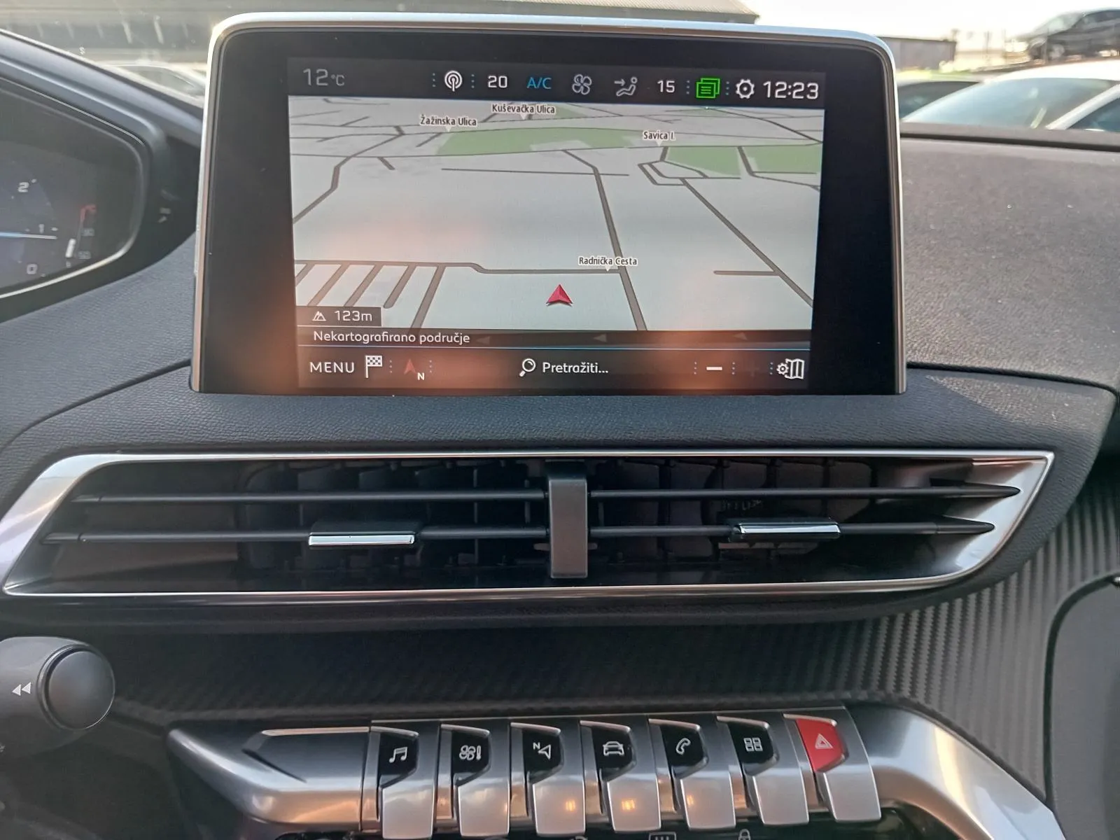 peugeot 5008 1,5 bluehdi automatik,do 2 godine jamstva,u sustavu pdv-a - slika 6
