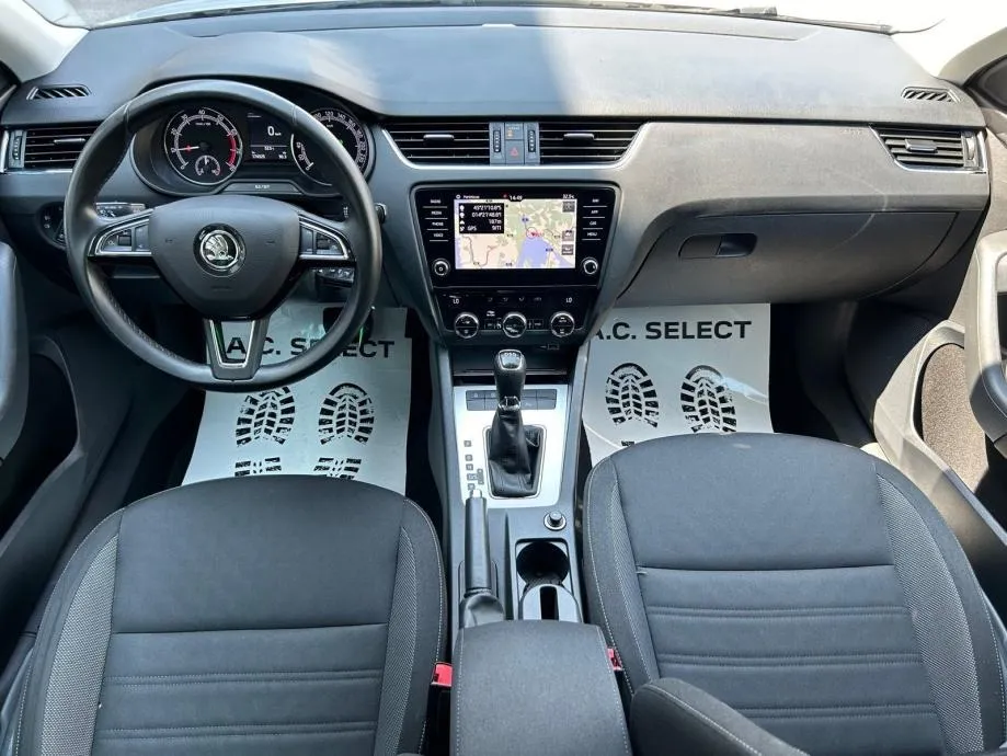 škoda octavia sw dsg - 2019 - navi - led - servis - reg 1 god !!! - slika 16