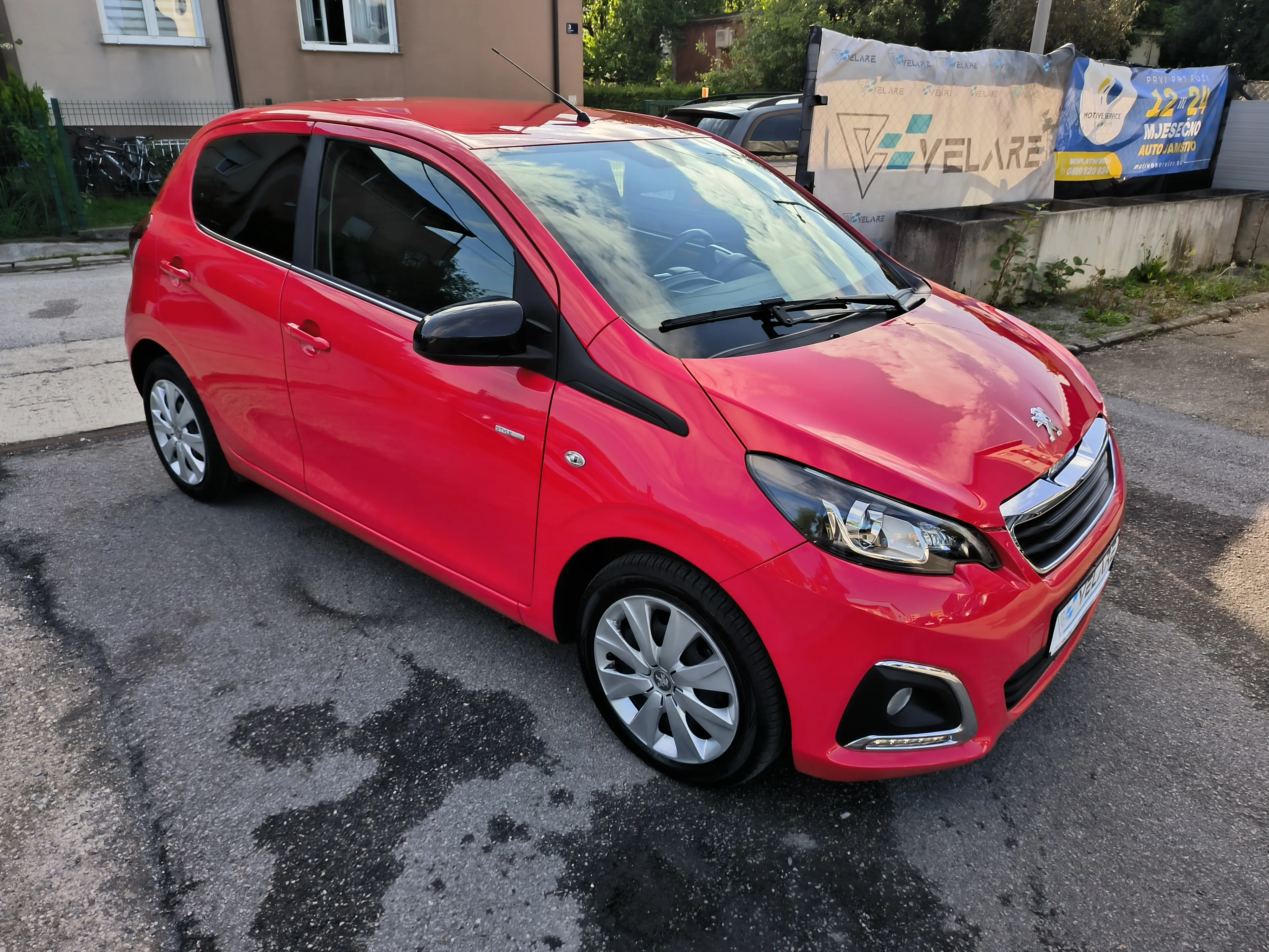 peugeot 108 1,0 vti, style, servisna, jamstvo, reg. 1 godinu - slika 4