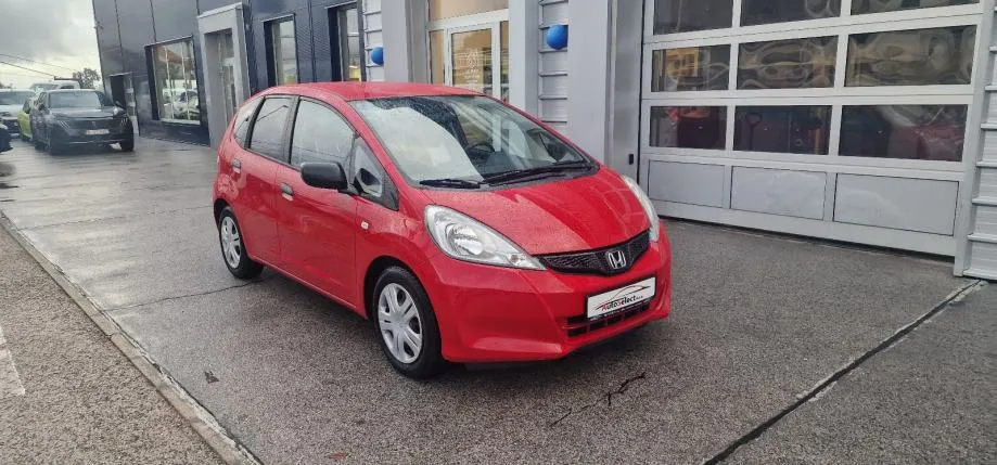 honda jazz 1,2 - 2014 - 140.000km - klima - servo - reg 1 god !!! - slika 2