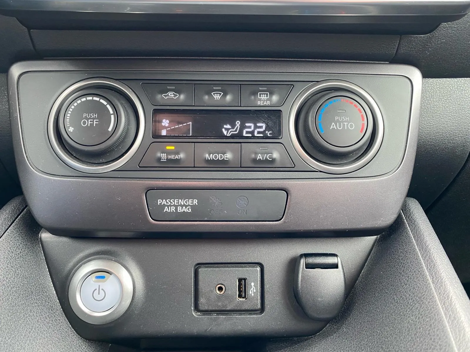 nissan leaf 40 kwh automatik, navi, kamera, 4x garancija!!! - slika 14