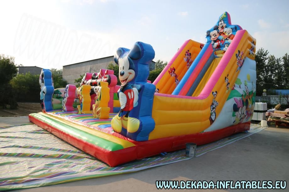 napuhanac mickey mouse grad - combo igraonica na napuhavanje 8m x 8m - slika 2