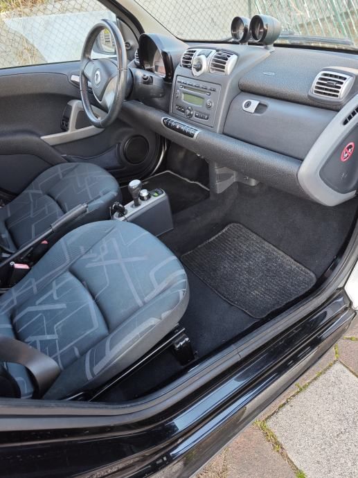 smart fortwo coupe pulse softip automatik - slika 7