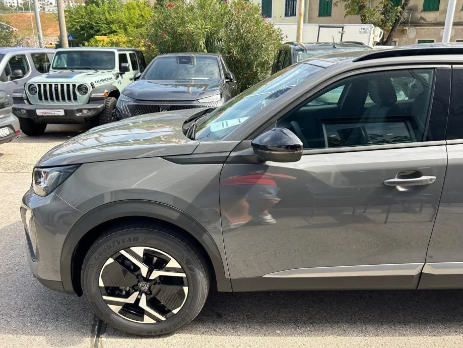 peugeot 2008 allure 130 eat8 - test vozilo!!! - slika 7