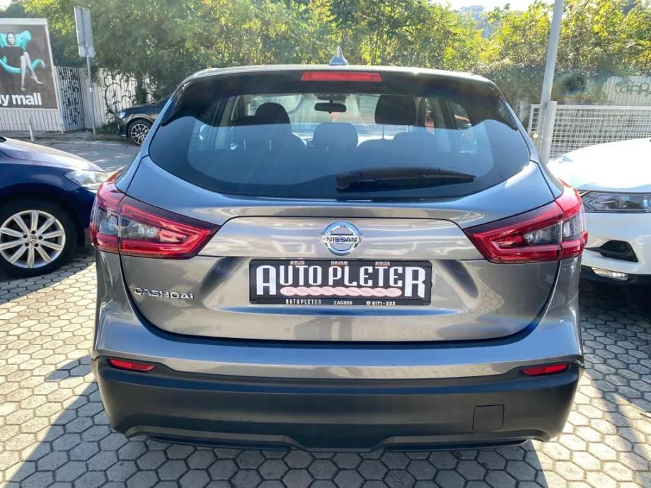 nissan qashqai 1,5 dci automatik, kamera , tempomat, 4 x garancija! - slika 5