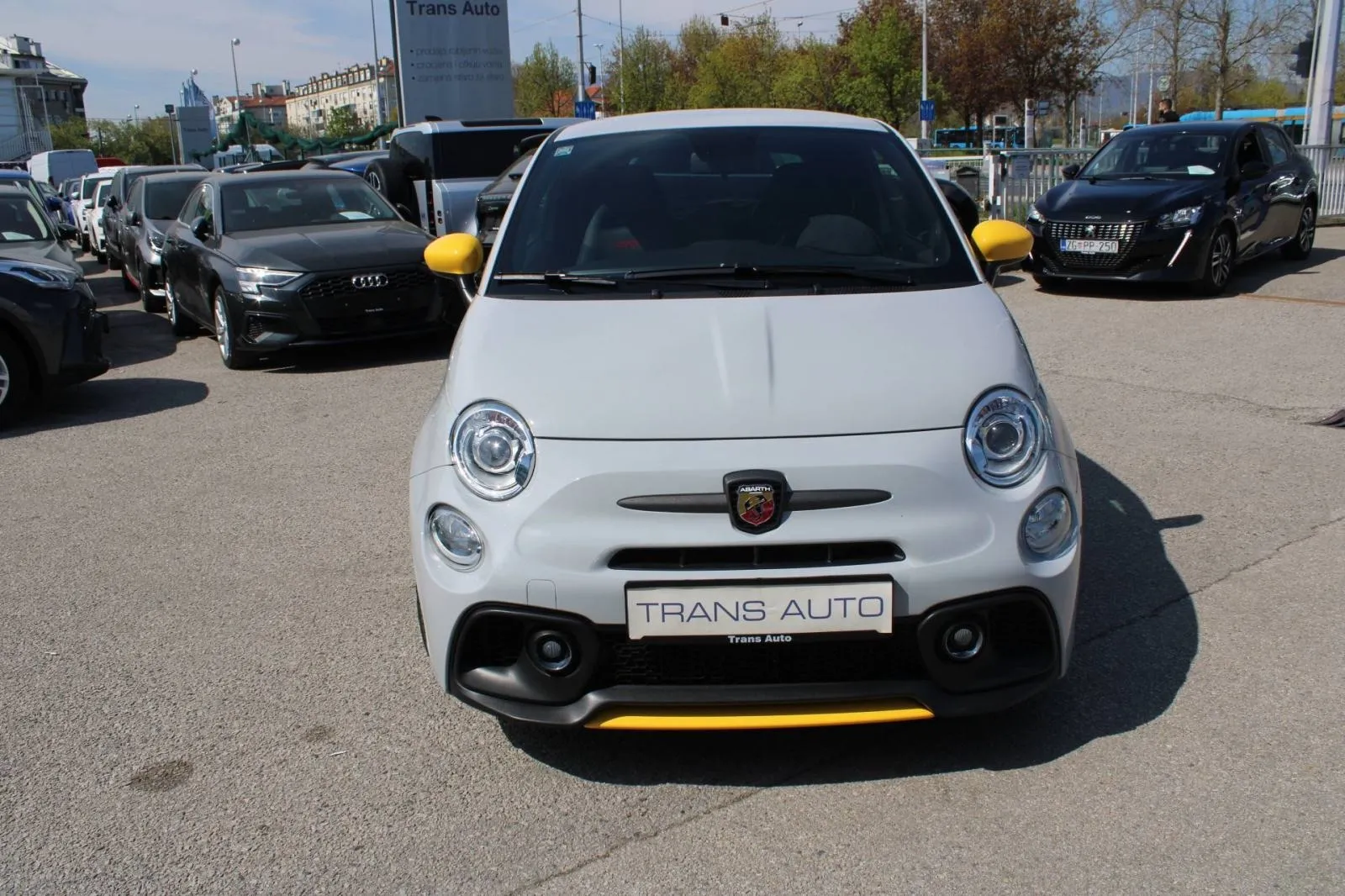 abarth 500 695 competizione - slika 2