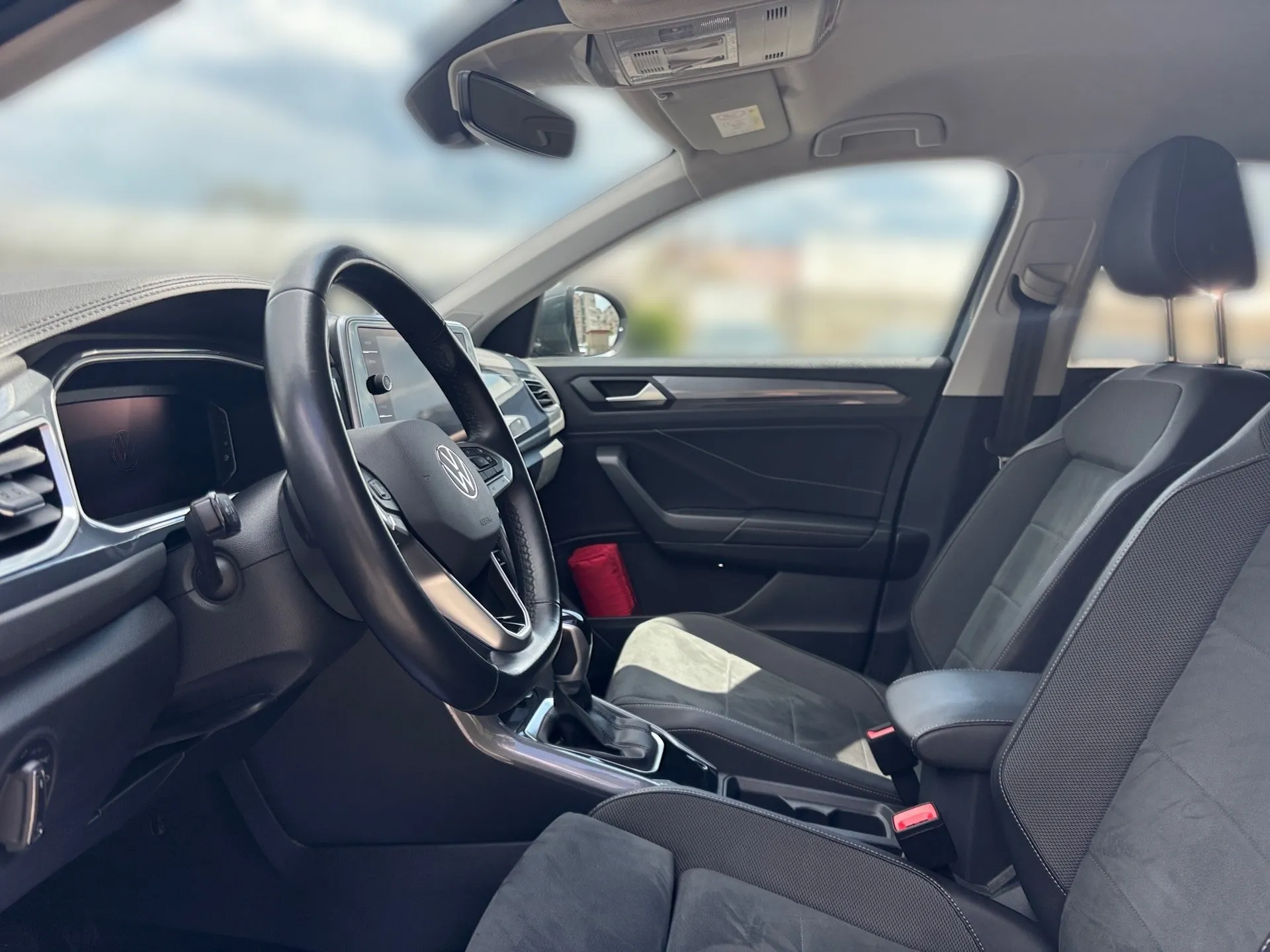 volkswagen t-roc style 2.0 tdi 110kw dsg - slika 7