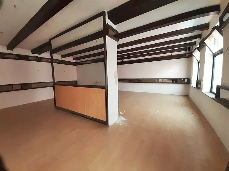 poslovni prostor: zagreb- strogi centar- ilica-250 m od trga, 333 m2 - slika 4