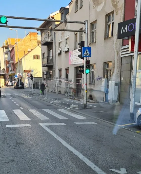 najam ograda za gradilišta, policijske ograde mobilne ograde - slika 5