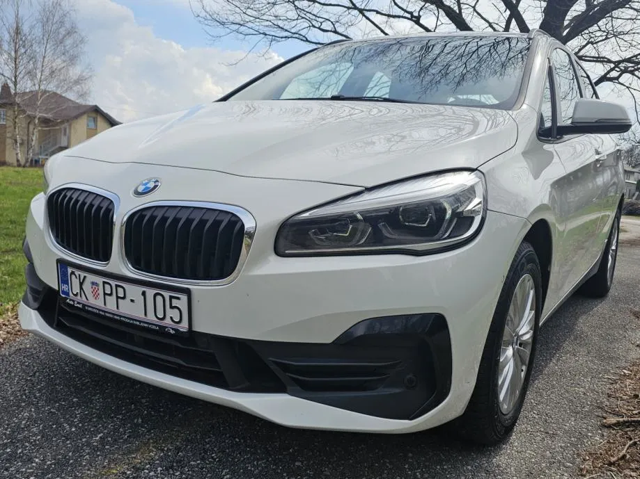 bmw serija 2 active tourer 218d - slika 3