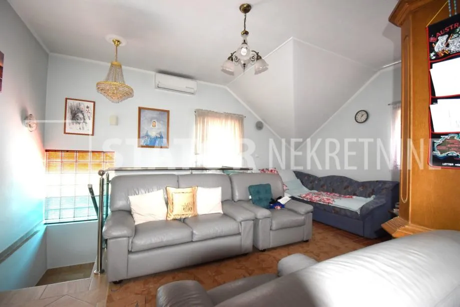 kuća: furjanići, 162.00 m2 (prodaja) - slika 9
