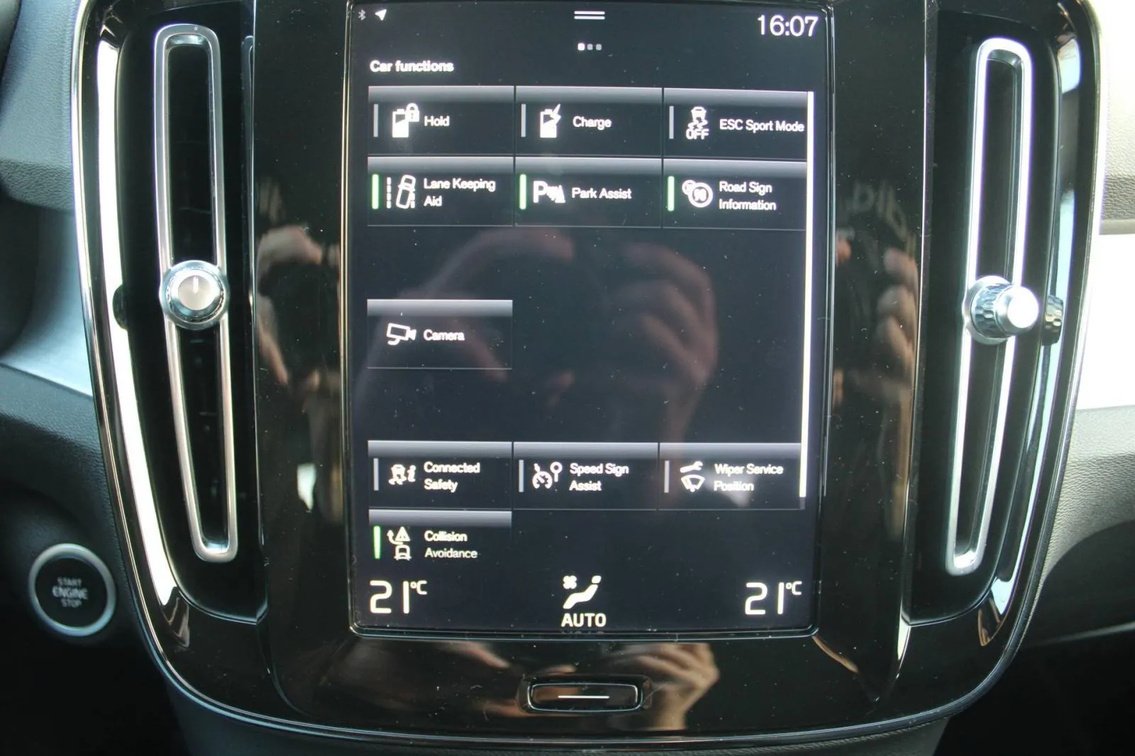volvo xc40 t5 plug-in hybrid automatik *led, navigacija, kamera* - slika 20