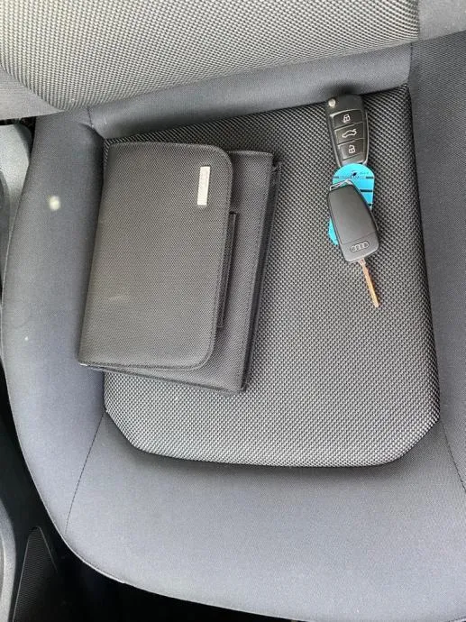 audi a3 1,6 tdi s-tronic, navi, kamera, 1. vlasnik, 4x garancija! - slika 17