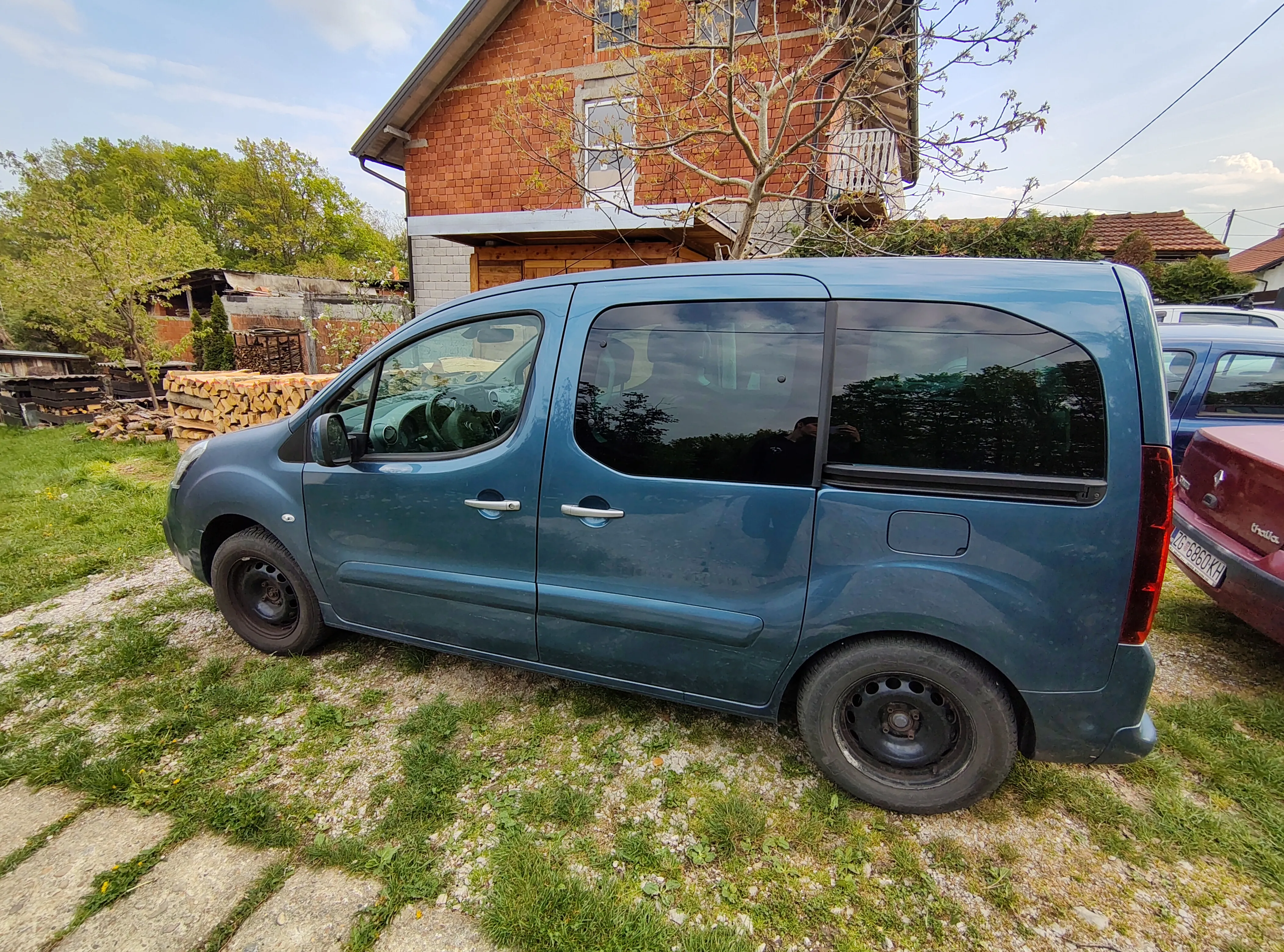 citroen berlingo multispace 2017 1.2 benzin 81kw - slika 9