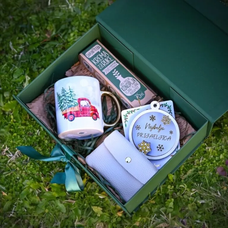 Božićni poklon paket za prijateljicu “Božićna čarolija” - Dugo Selo