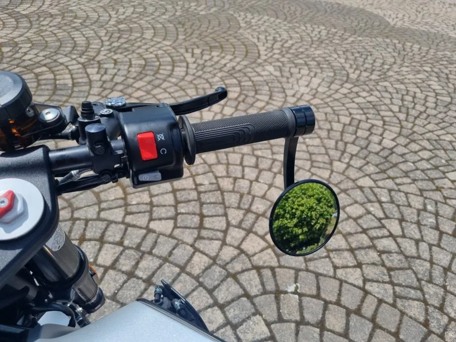 husqvarna vitpilen 701 abs tcs, shark, s garancijom, 2019 god. - slika 17