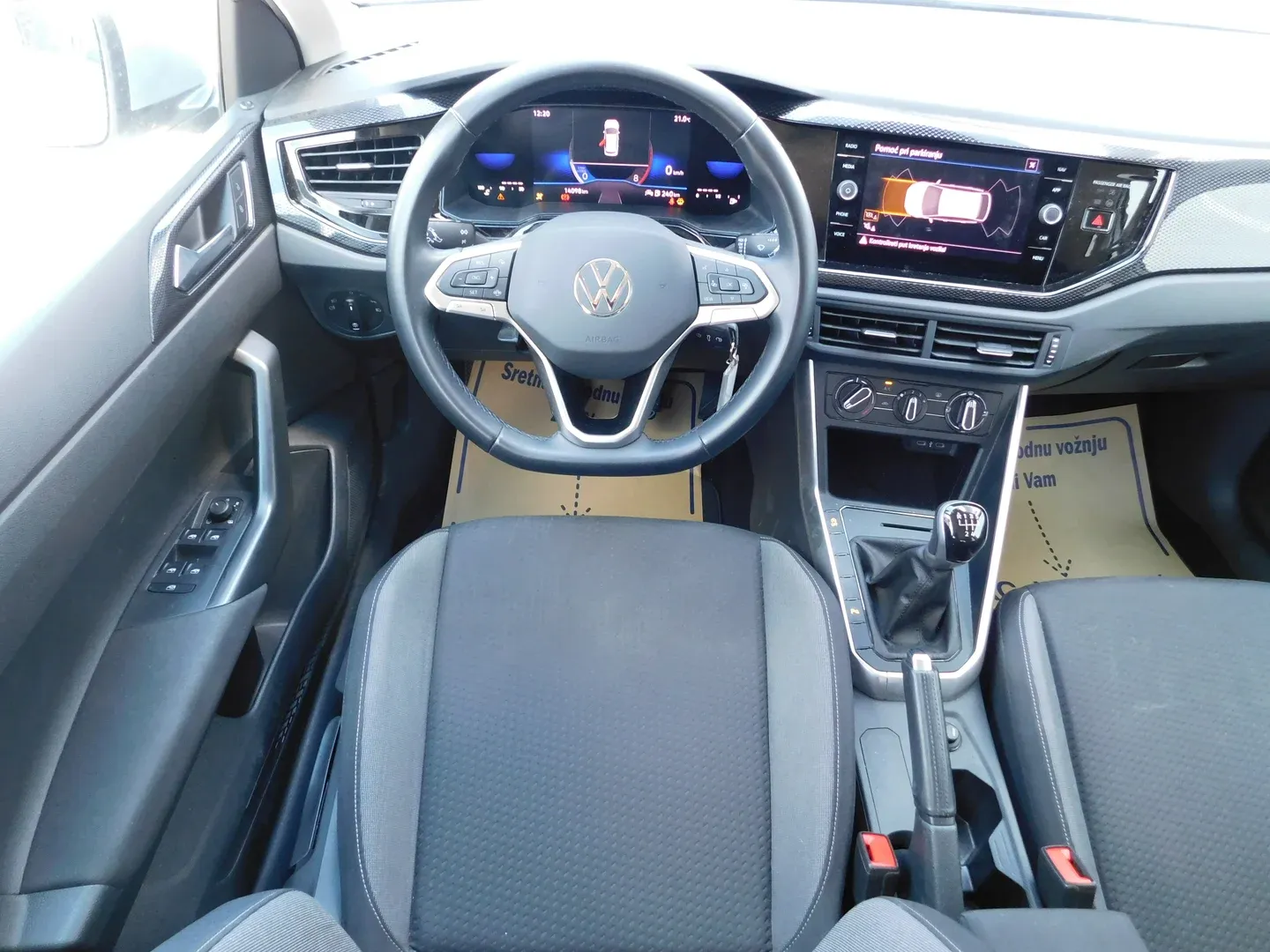 10844 volkswagen taigo 1.0 tsi life - slika 9