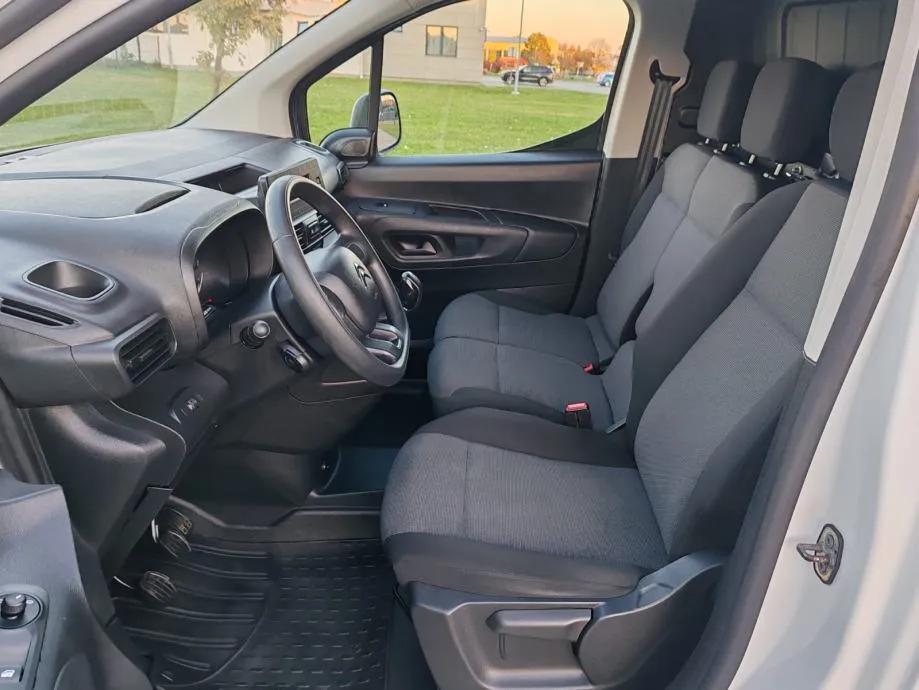 citroen berlingo, 2019 god, 260000km kartice 24/36 rata, 2019 god. - slika 14