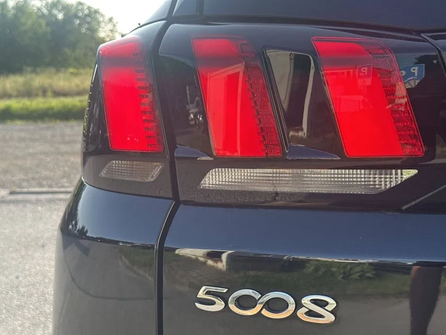 peugeot 5008 1,2 puretech *allure* 7 sjedala * jamstvo 24 mjeseca! - slika 28