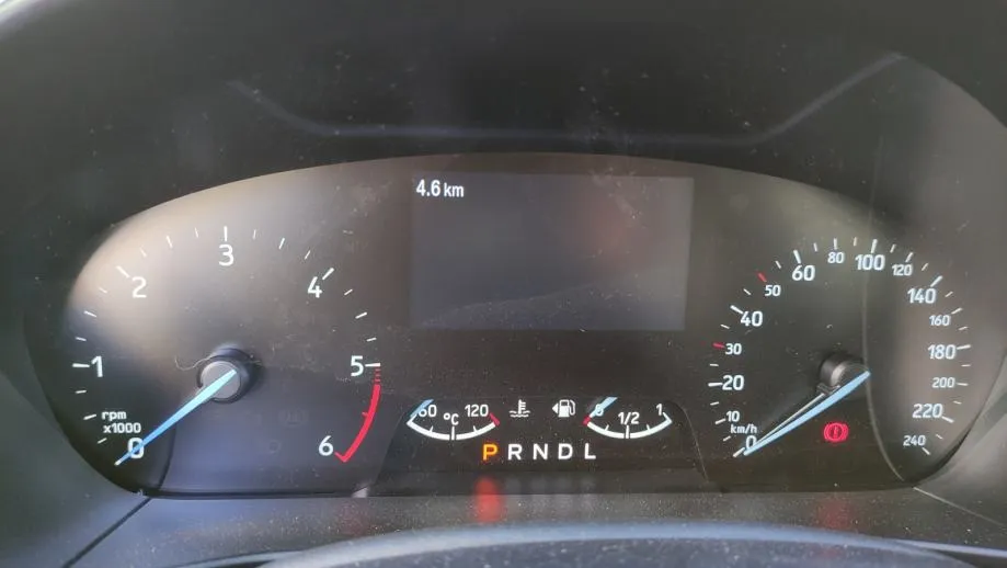 ford focus titanium 1.5 ecoblue automatik - slika 10