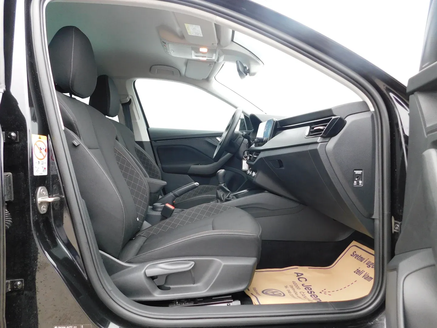 08210 škoda scala business 1.0 tsi - slika 11