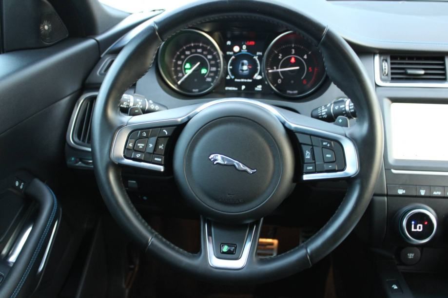 jaguar e pace 2.0d 180ks automatik r-dynamic 4x4 *navi,led,kamera* - slika 14