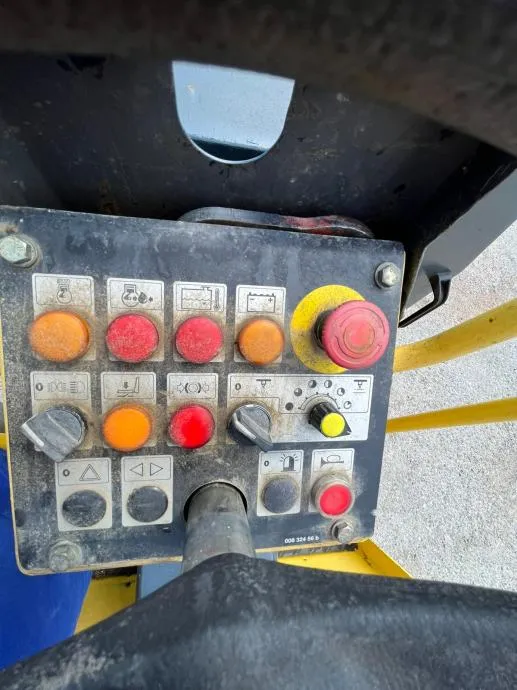 valjak bomag b 80 - slika 10