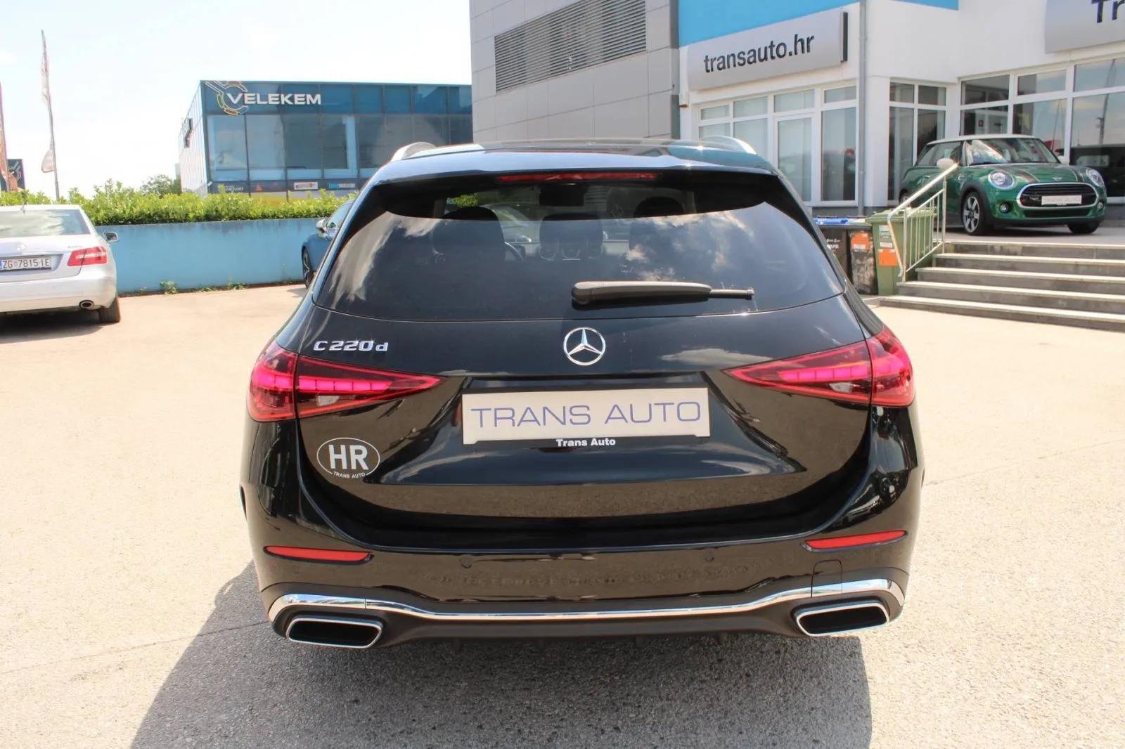 mercedes-benz klasa c t-model 220d automatik amg *led, navigacija, kam - slika 13