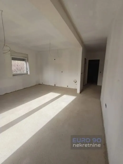 pag- samostojeća kuća sa četiri apartmana, pogled na more !!! - slika 19