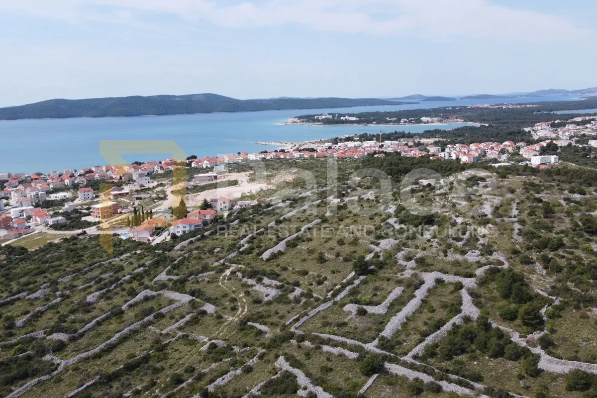 građevinsko zemljište, brodarica, 1989 m2 - slika 3