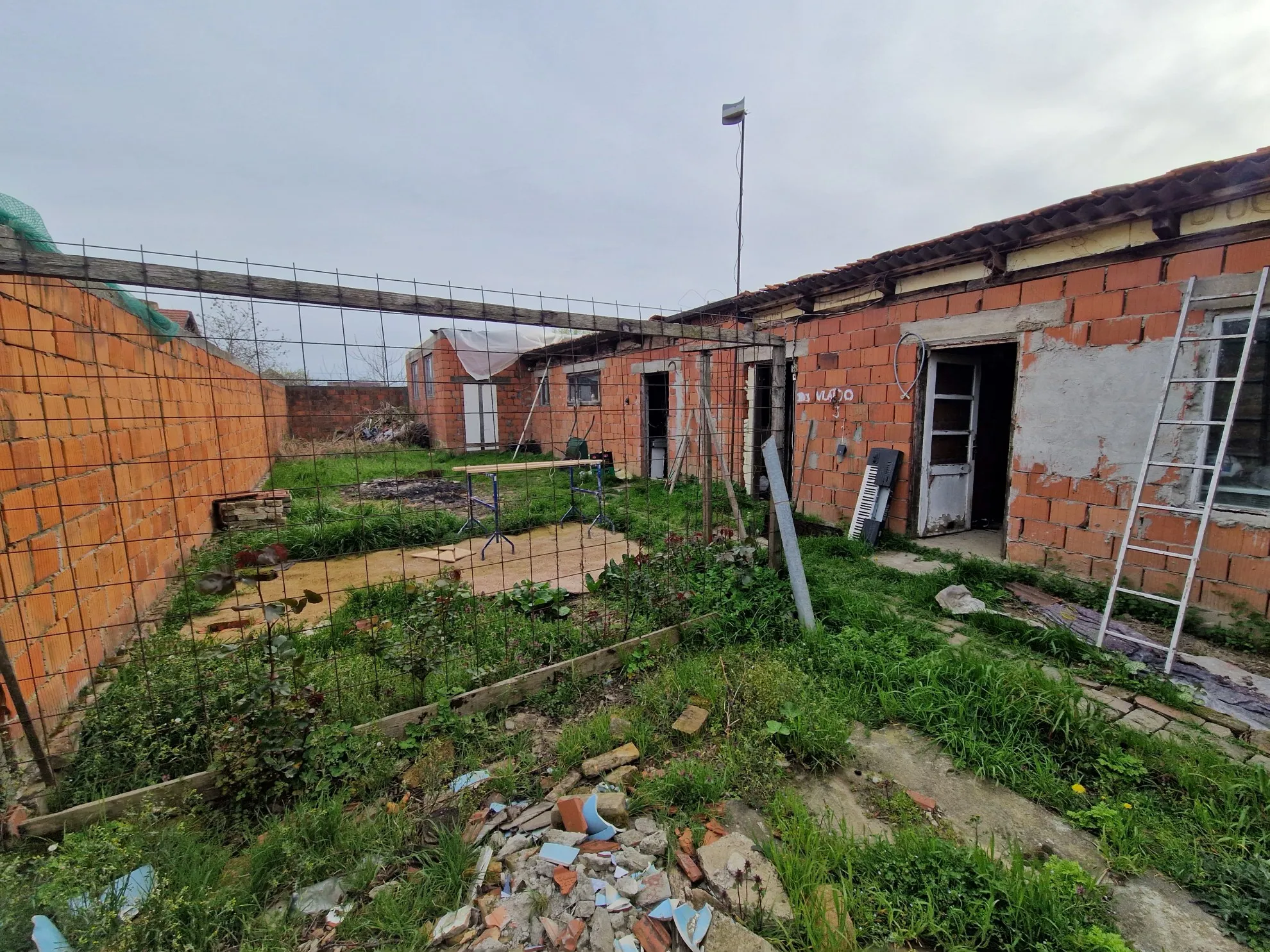 poslovno stambene nekretnine u dardi 475m2 - slika 9