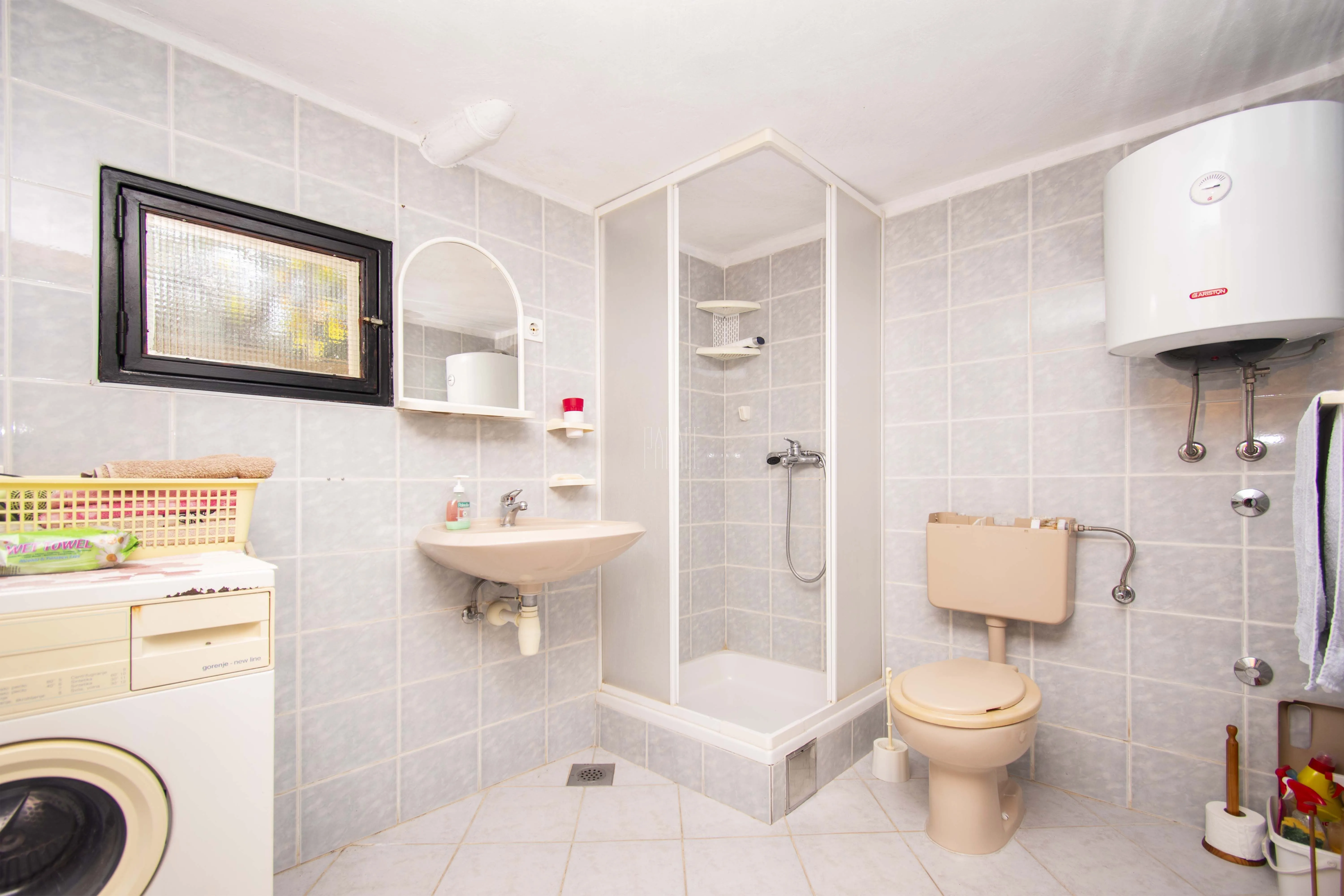 kuća s 5 stambenih jedinica: šibenik (meterize), 444.00 m2 - slika 5