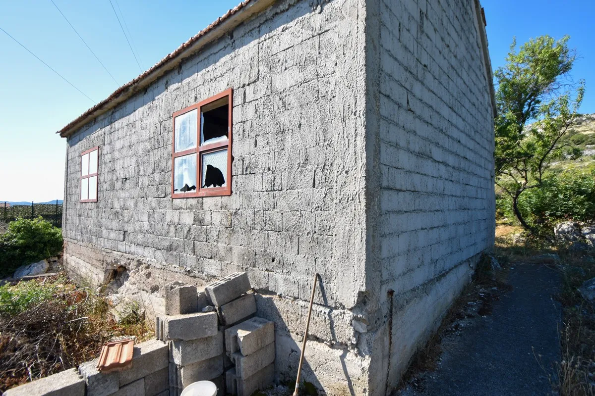 manja roh bau kuća 50 m2 s okućnicom, šibenik-raslina - slika 5