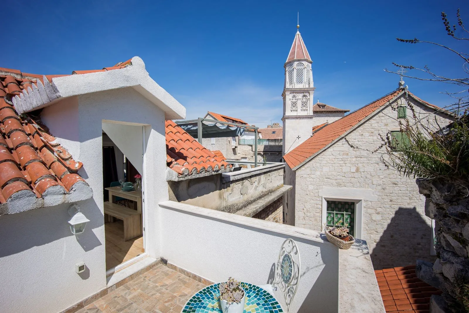 Kamena villa u centru Trogira