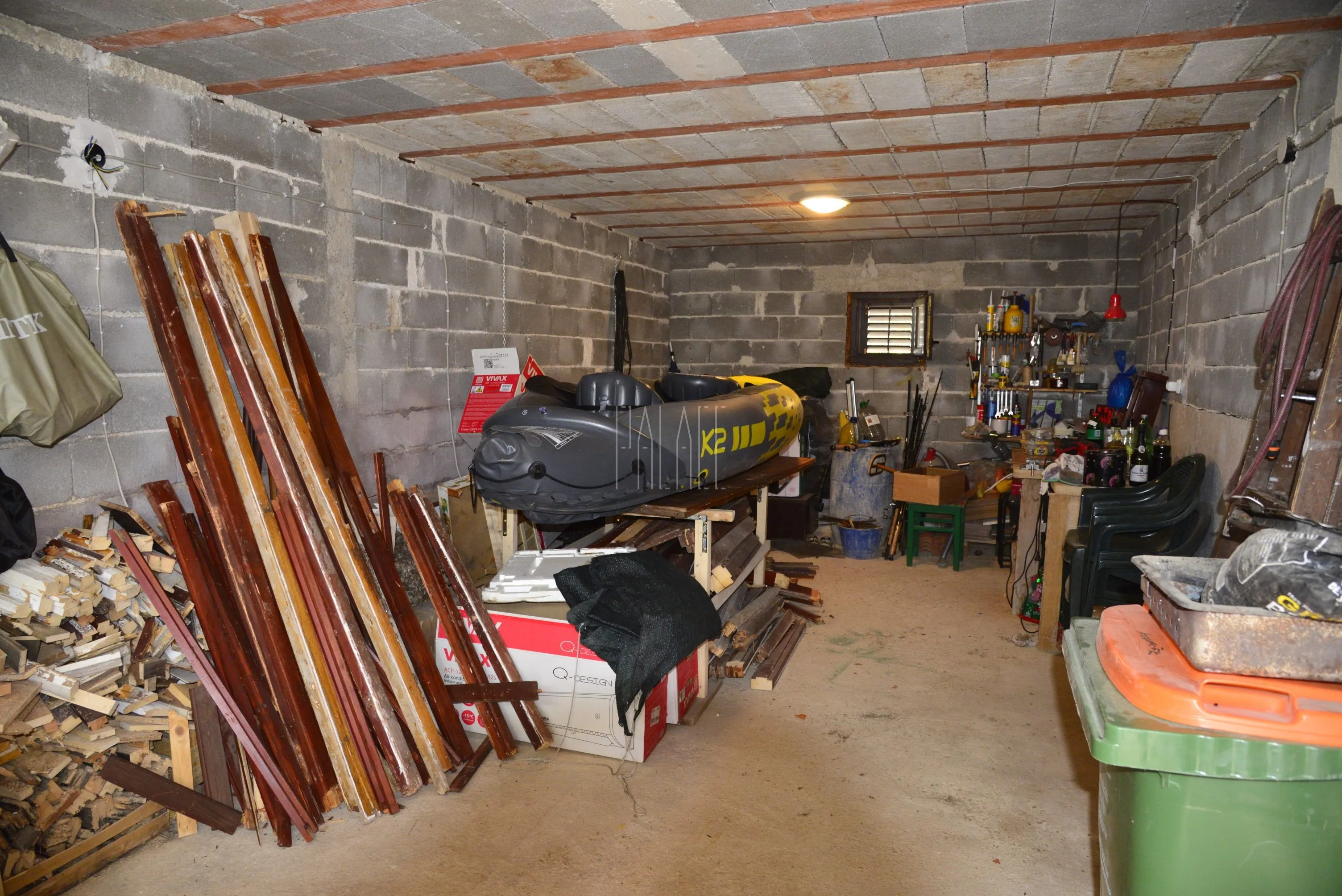 kuća s 3 stana i velikim dvorištem, gornji karin, 230.00 m2 - slika 11