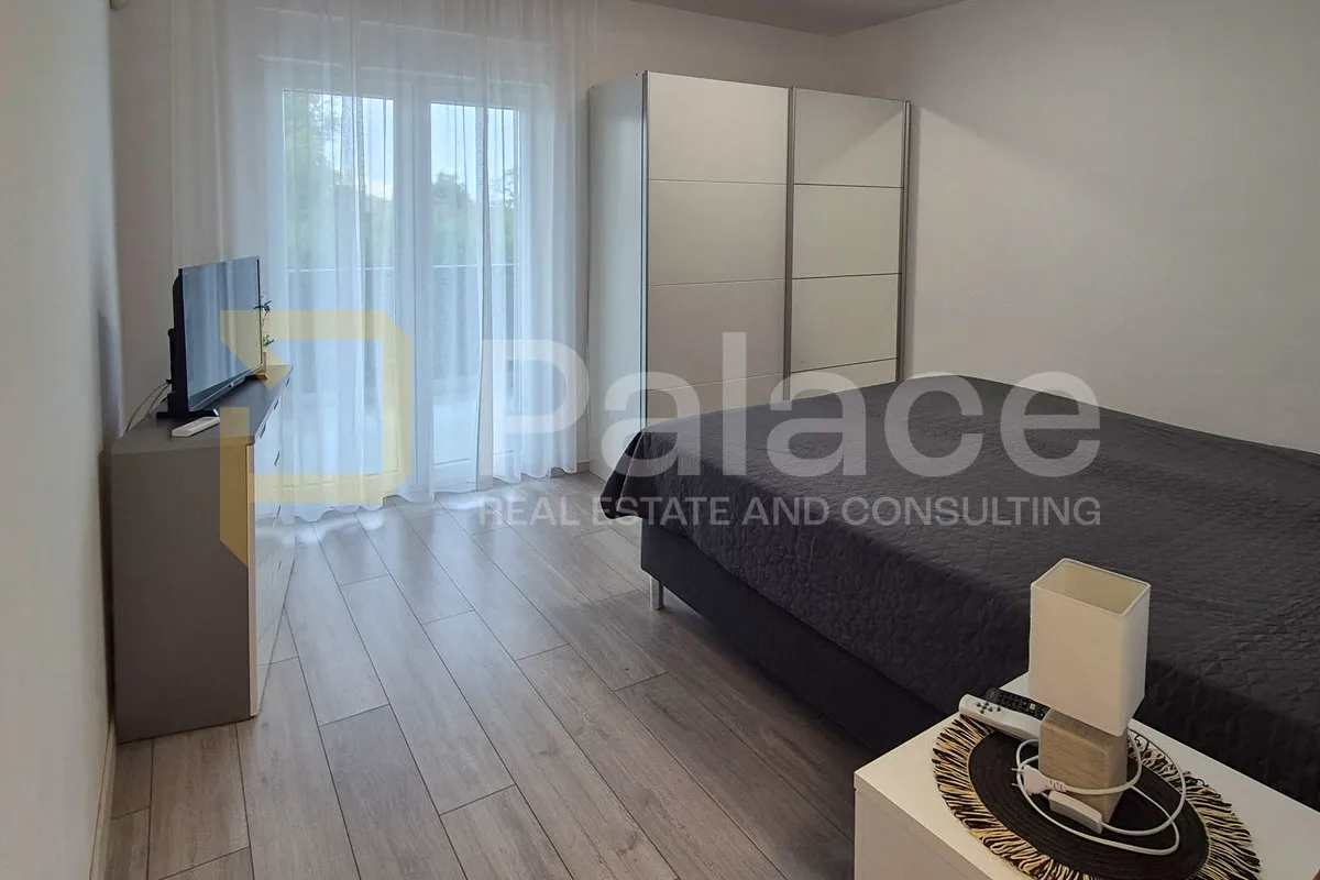 predivna kuća 150m2 sa bazenom na 500m2 okućnice, idealna za život ili iznajmljivanje, šišan - slika 13