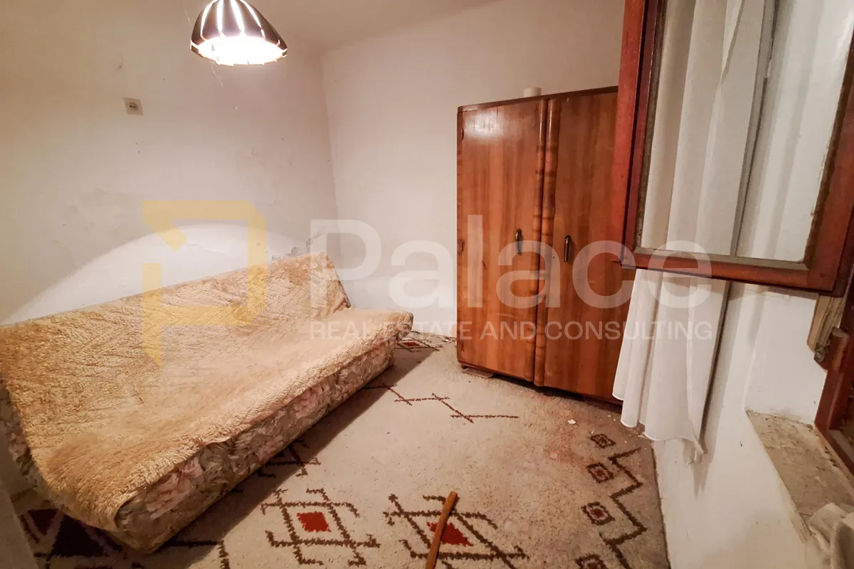 kuća za renovaciju s tri jedinice i dvorištem - centar splita - slika 2