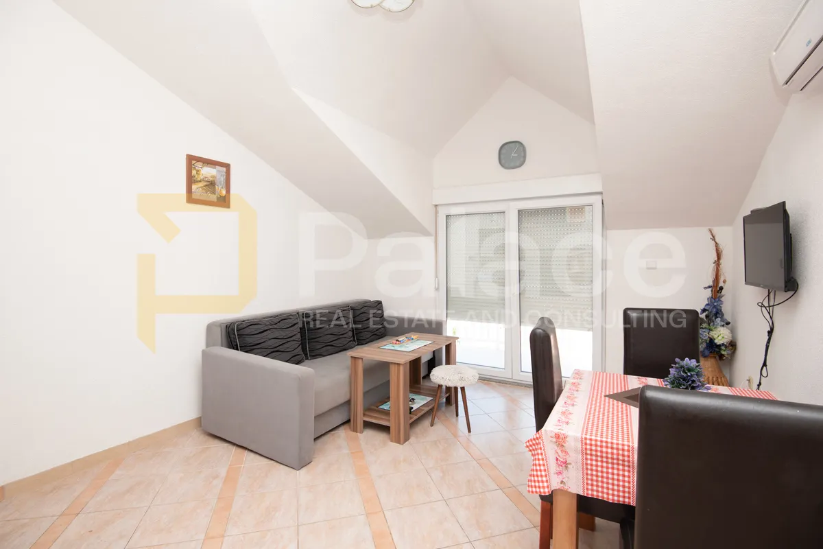 apartmanska kuća s pogledom na more, rogoznica - slika 15