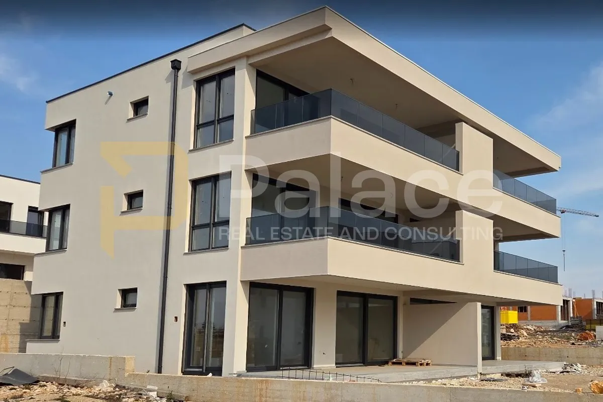 dvosoban stan sa velikom natkrivenom terasom 58m2 - slika 28