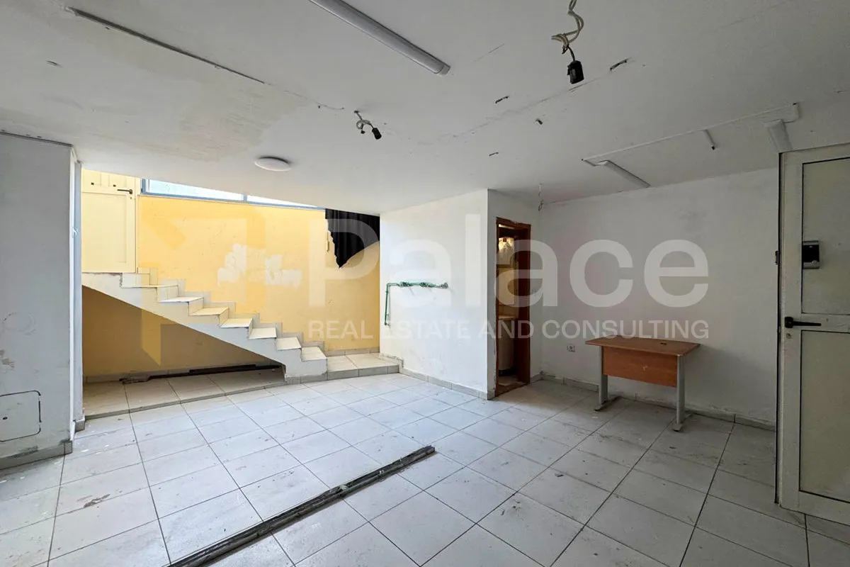 poslovni prostor, baldekin, 30 m2 - slika 2