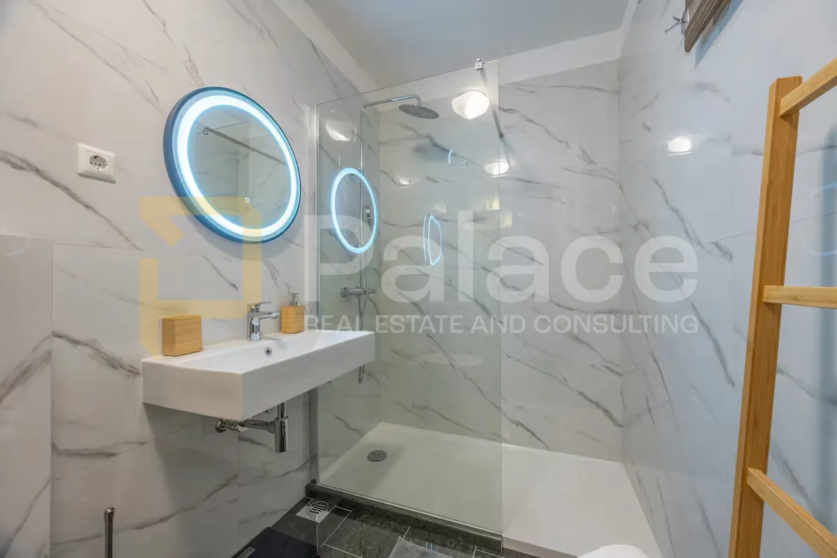 bačvice – ekskluzivan stan 115,28 m² s velikom loggiom i jacuzzijem - slika 15