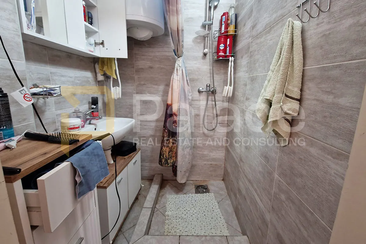 velika kuća u crikvenici s raznovrsnim mogućnostima, 200m2 - slika 7