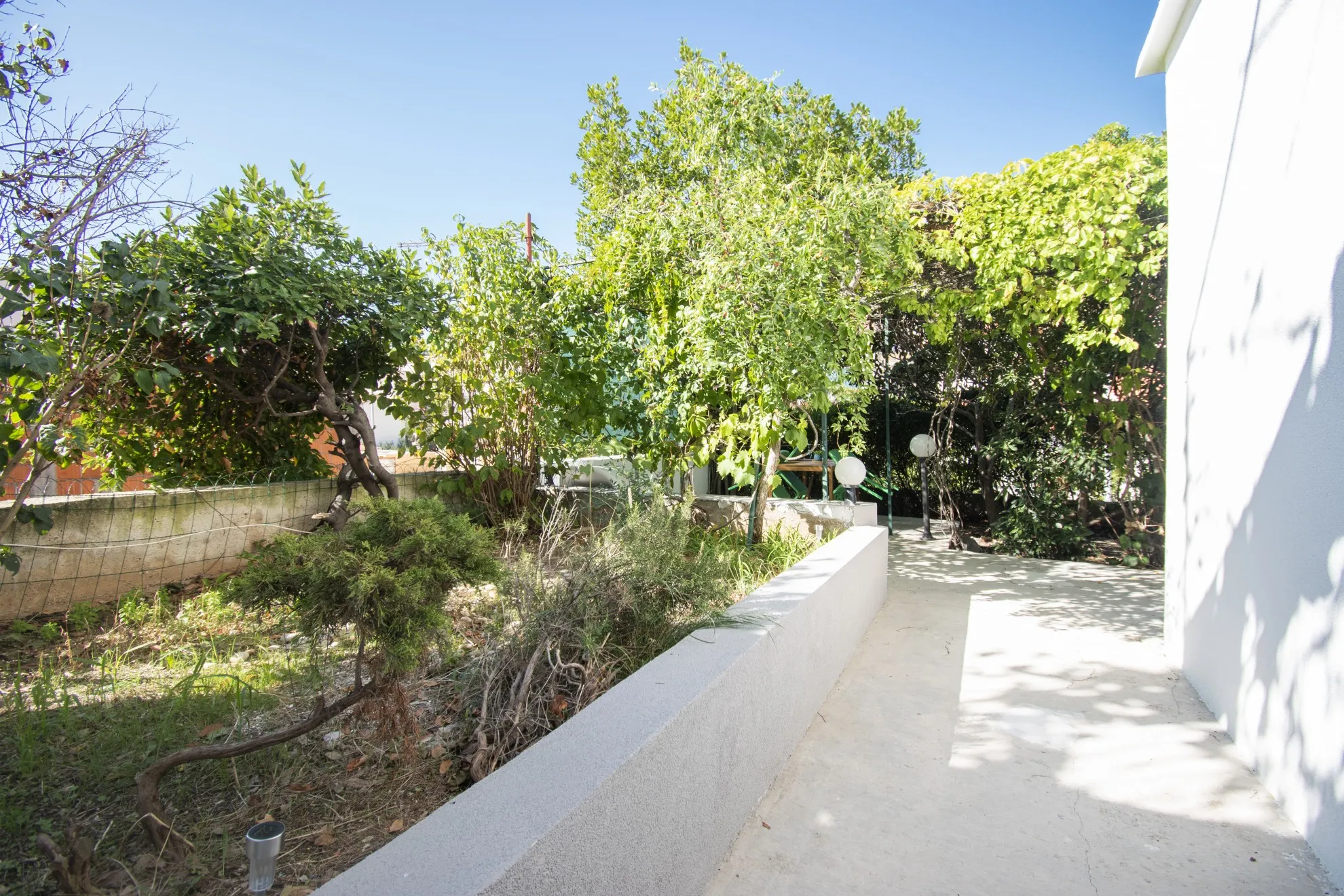 novoređeni stan s garažom i dvorištem, šibenik, 50 m2 - slika 18