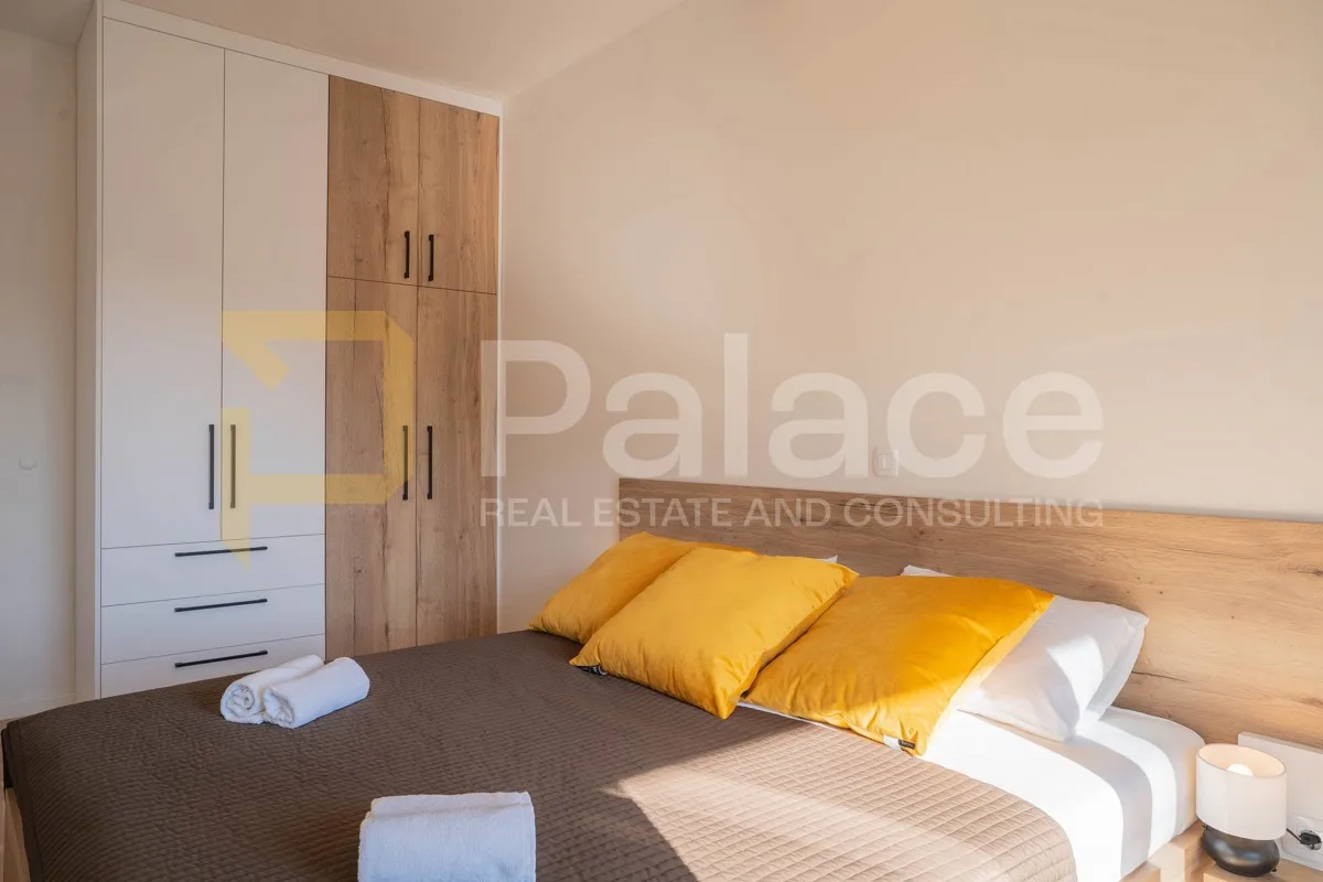 namješten stan s pogledom na more, seget donji, 79.50m², 2. kat - slika 12