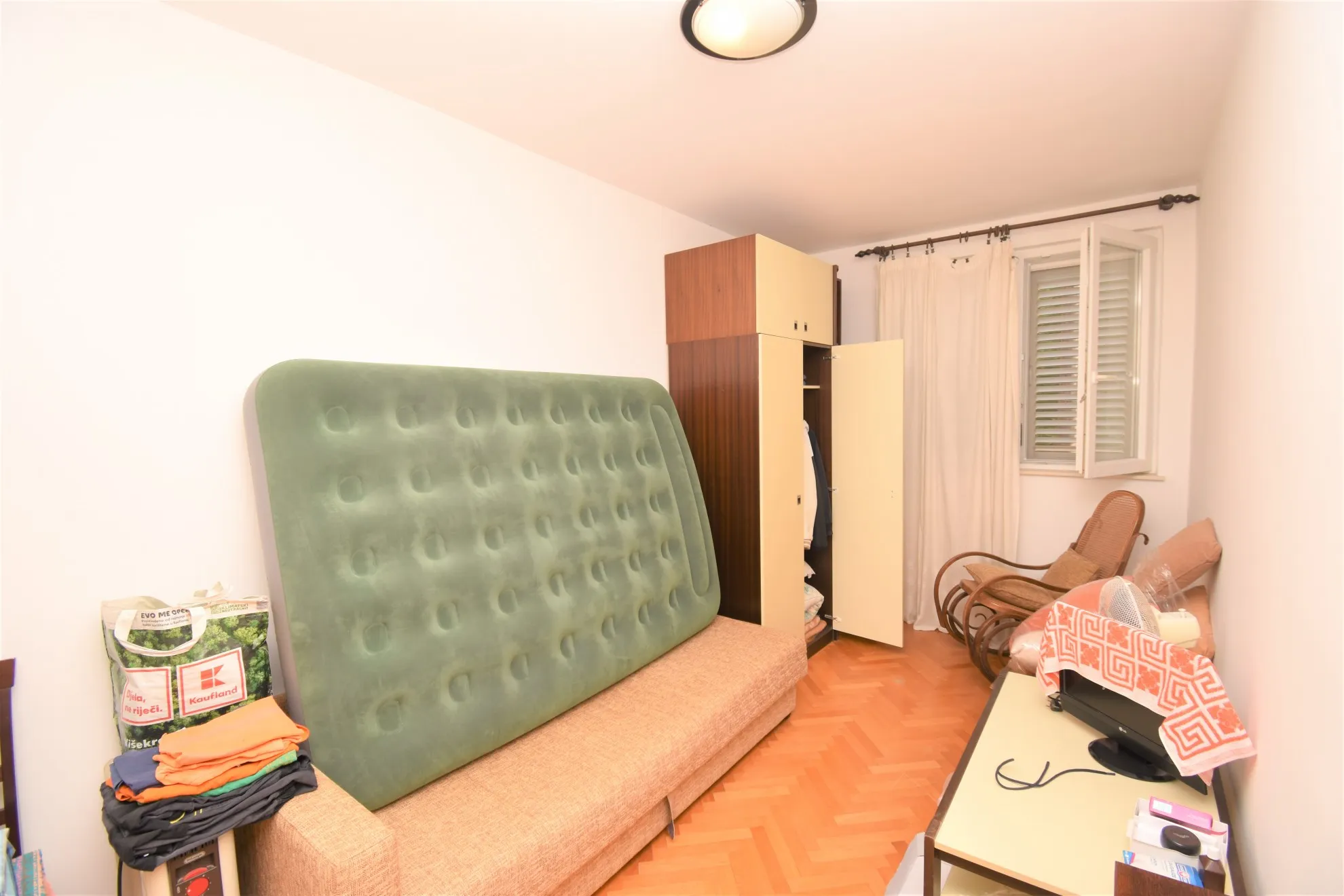 prilika: komforan stan s vrtom i garažom, šibenik-baldekin, 133 m2 - slika 15