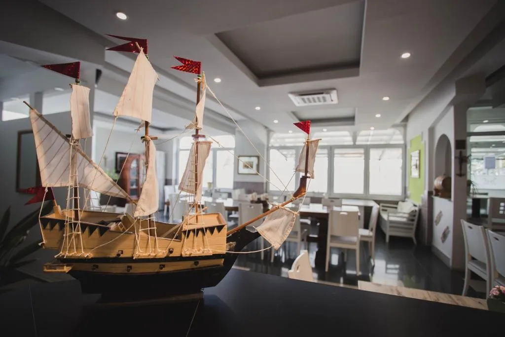 prodaje se hotel s restoranom u vukovaru - slika 9