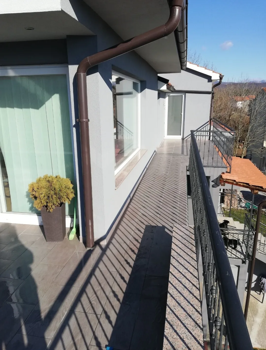 luksuzan stan 125m2 s velikom terasom, brešca, matulji - slika 3