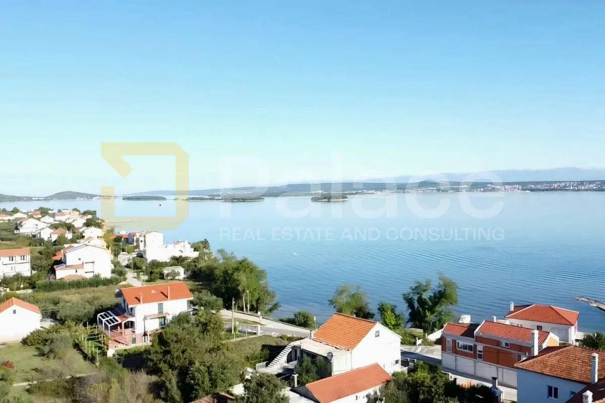 tkon : građevinsko zemljište s pogledom na more 2343 m2 - slika 3