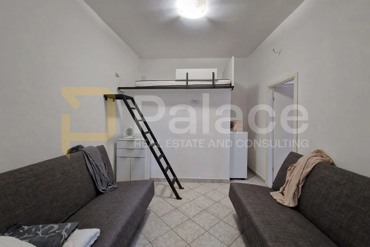 kuća s tri stana i velikom krovnom terasom - sveti kuzam, 181,08 m² - slika 2